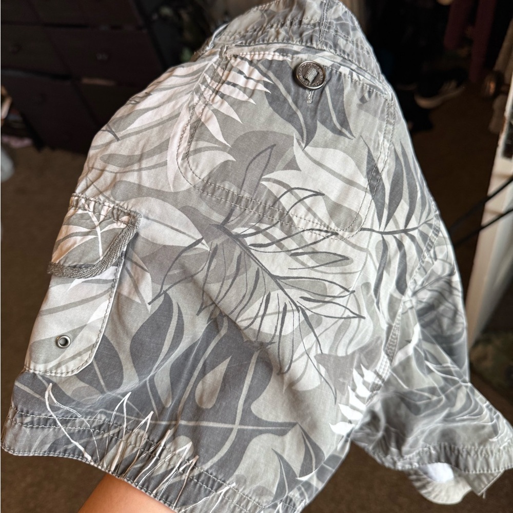 Women’s plant print shorts size 10 - Picture 4 of 4